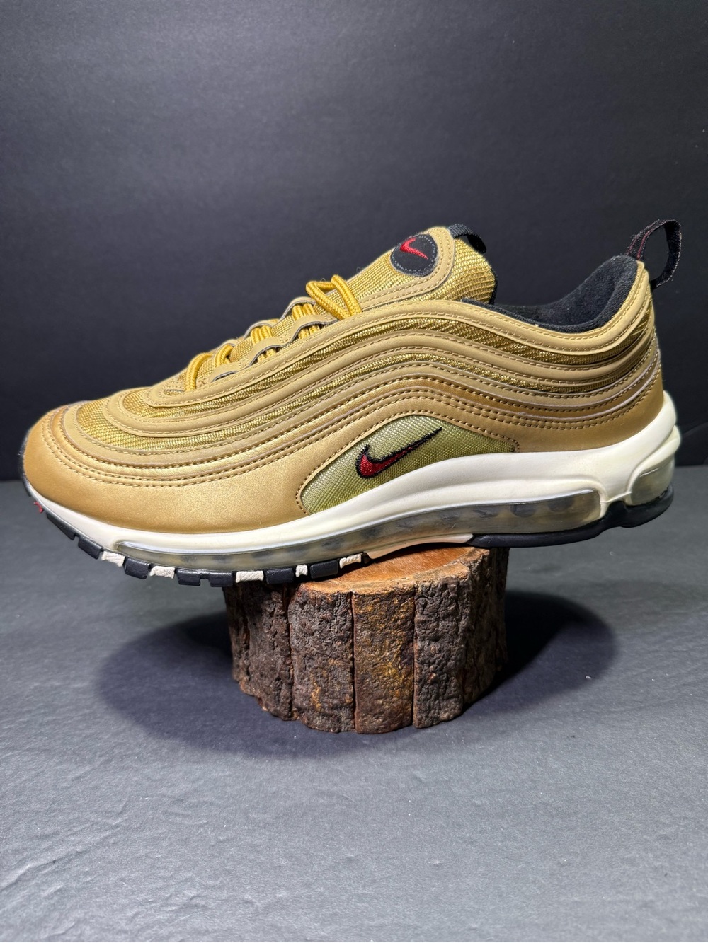 Nike Air Max 97 Metallic Gold Men’s Sneakers Shoe Size-9